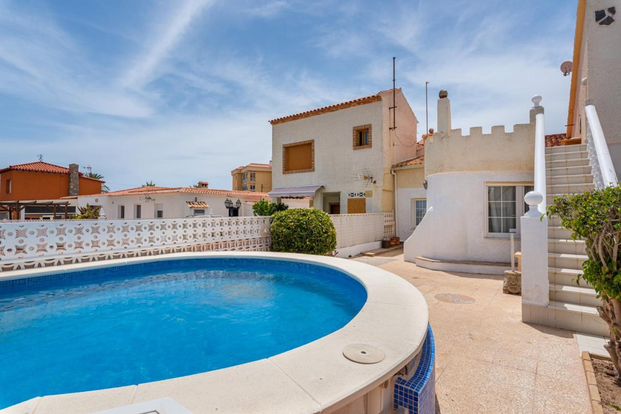 Вилла Beautiful House With Sea Views And Private Pool Торевьиа Экстерьер фото
