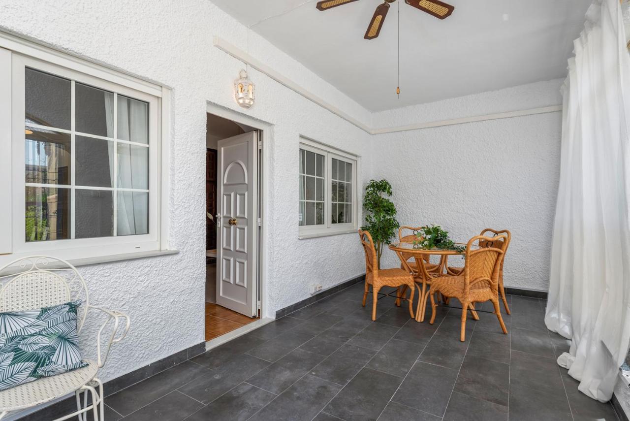 Вилла Beautiful House With Sea Views And Private Pool Торевьиа Экстерьер фото